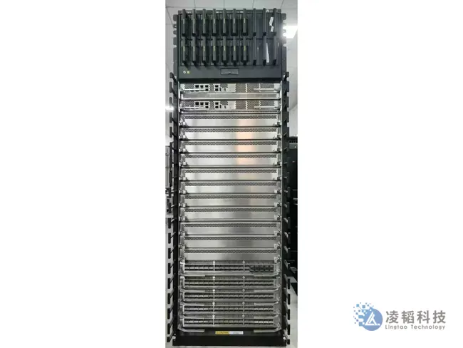 华为 CE16816 数据中心交换机