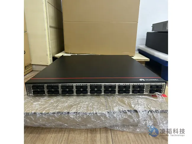 华为 CE8855-32CQ4BQ 数据中心交换机