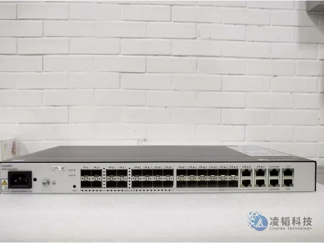 华为 NetEngine 8000E M1A 核心路由器