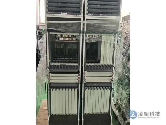 华为 NetEngine40E-X16A 核心路由器